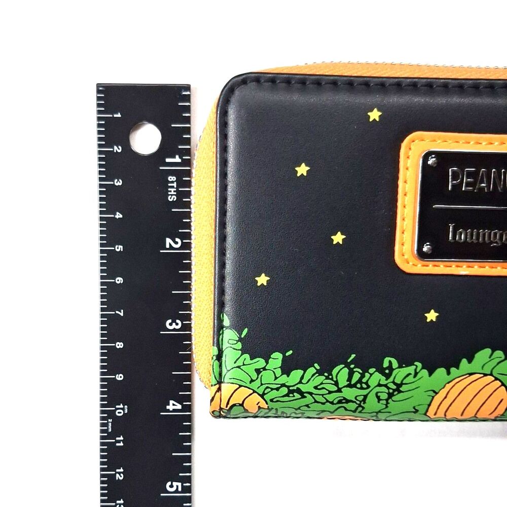 Loungefly Peanuts Great Pumpkin Snoopy Halloween Zip Around Wallet Fall Glows - Picture 5 of 14